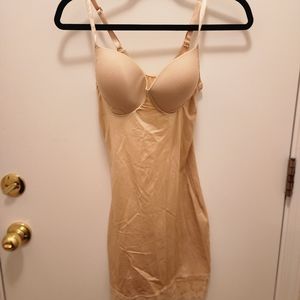 Red Hot by Spanx Cupped Bodice Full Slip